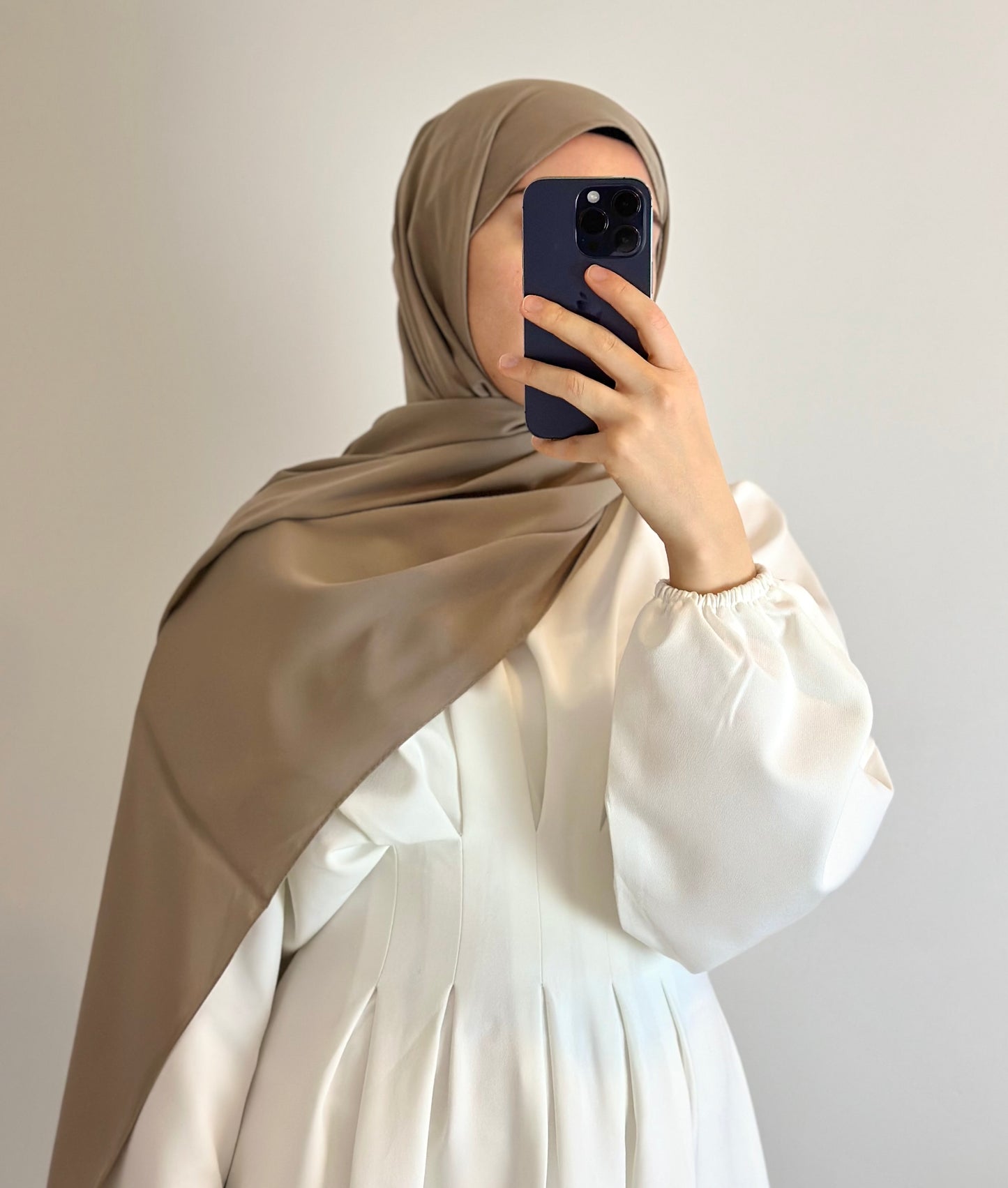 SOIE DE MÉDINE CHÂLE café au lait