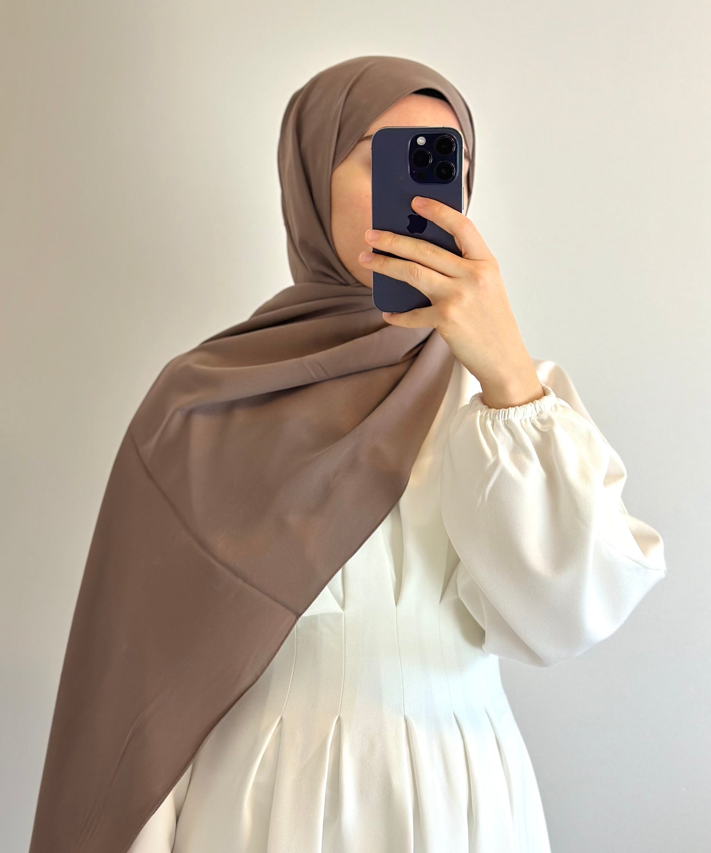 SOIE DE MÉDINE CHÂLE taupe foncé