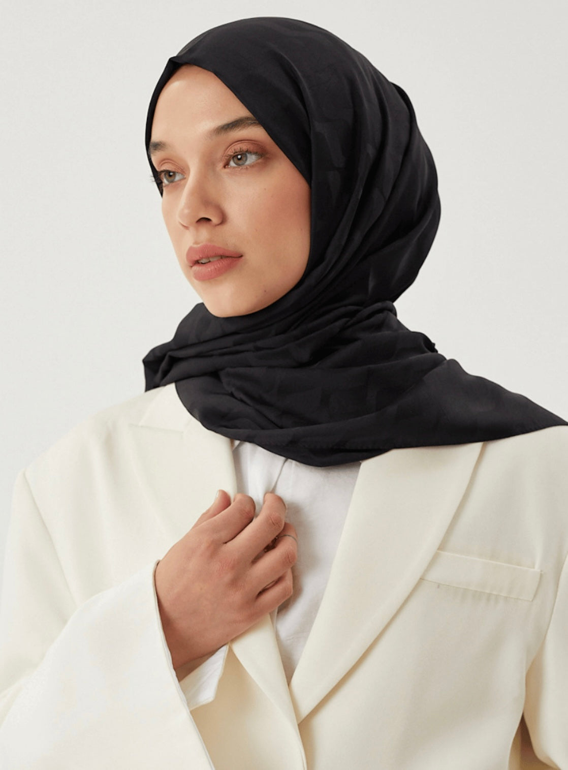 JACQUARD CHÂLE noir