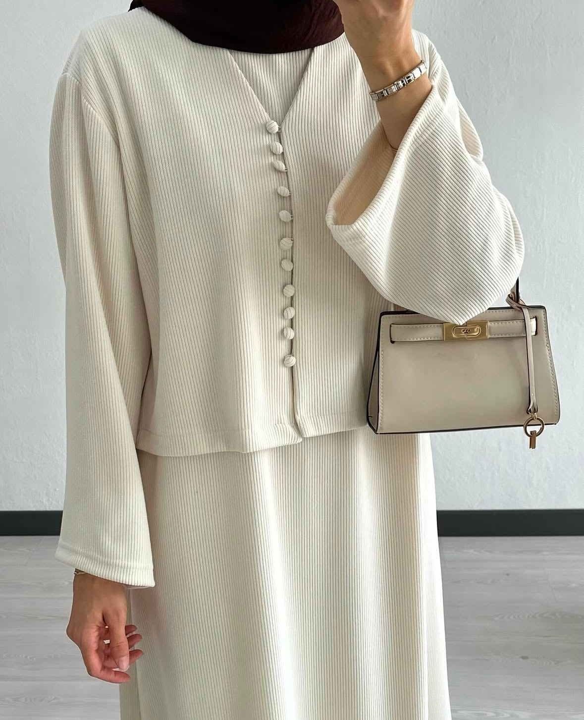 ROBE EN TRICOT AVEC GILET écru