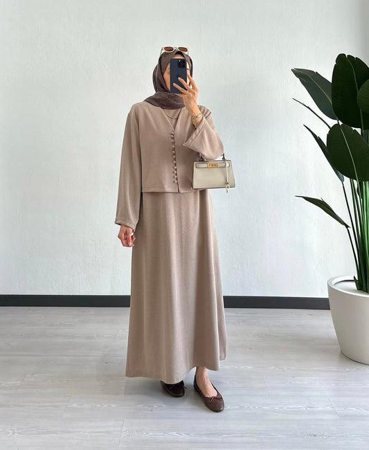 ROBE EN TRICOT AVEC GILET marron clair