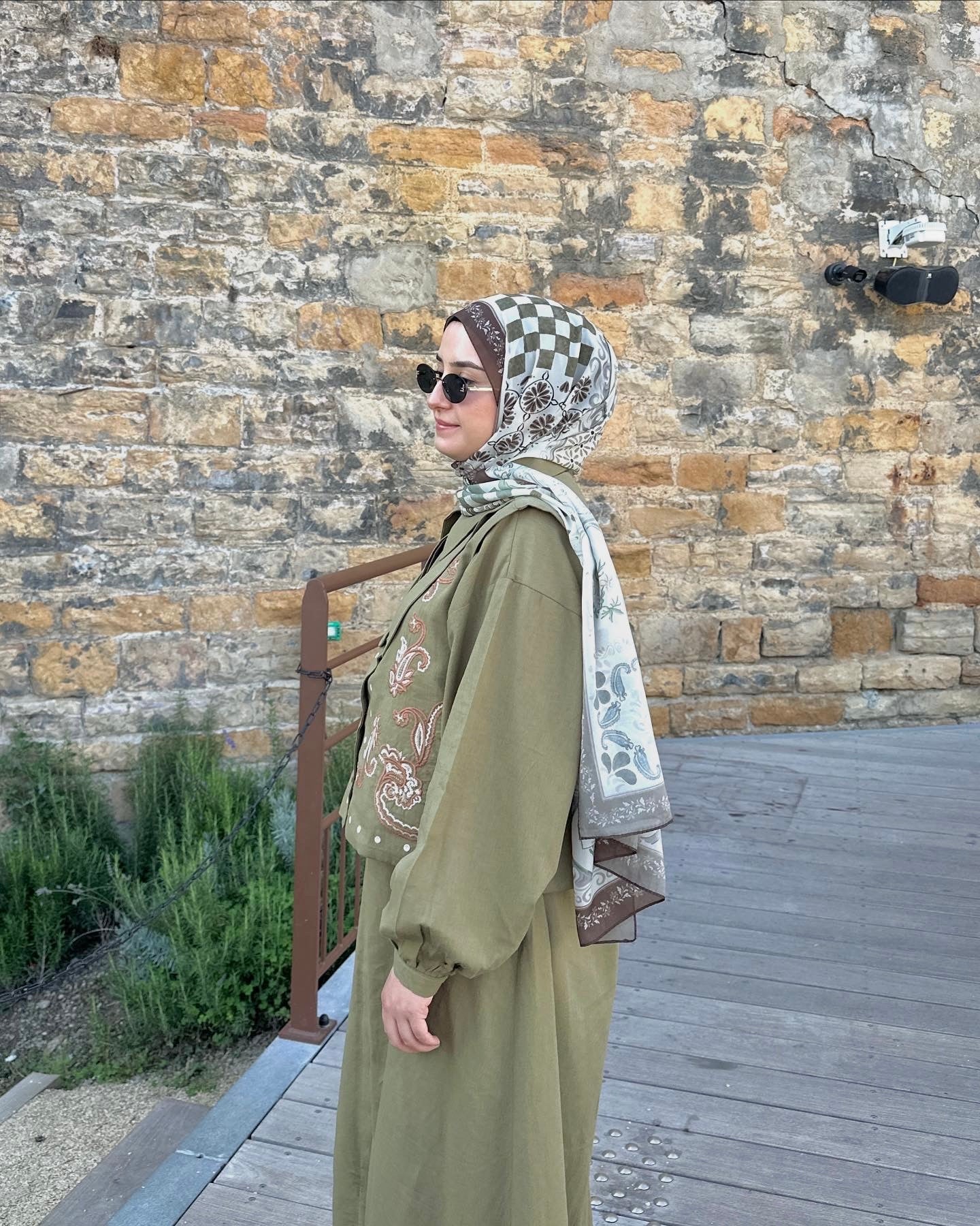 ROBE GILET BRODÉ kaki