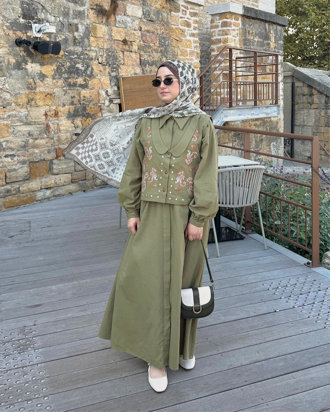 ROBE GILET BRODÉ kaki