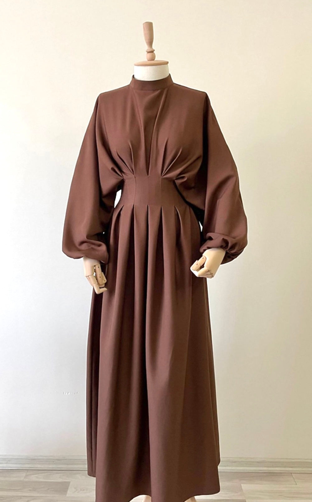 ROBE BELLA marron
